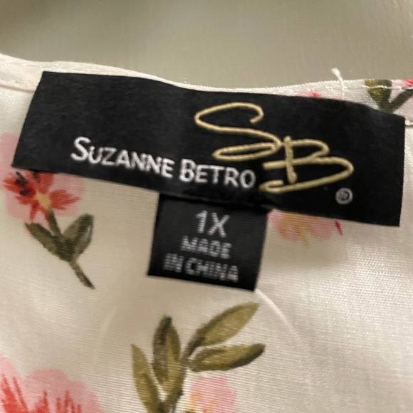 Suzanne Betro 1x NWT floral tunic white floral - Picture 2 of 6